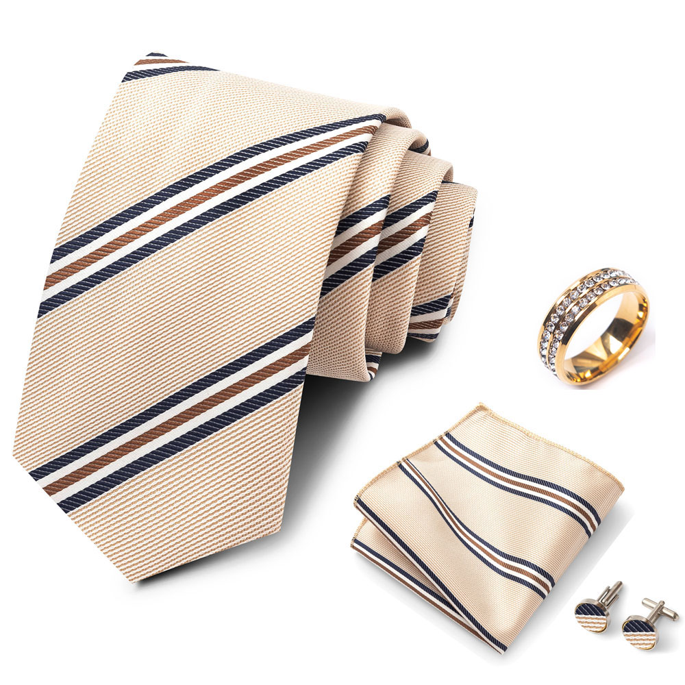 Set di cravatte a righe da uom - Men Formal Wear Wedding recensione e prezzo